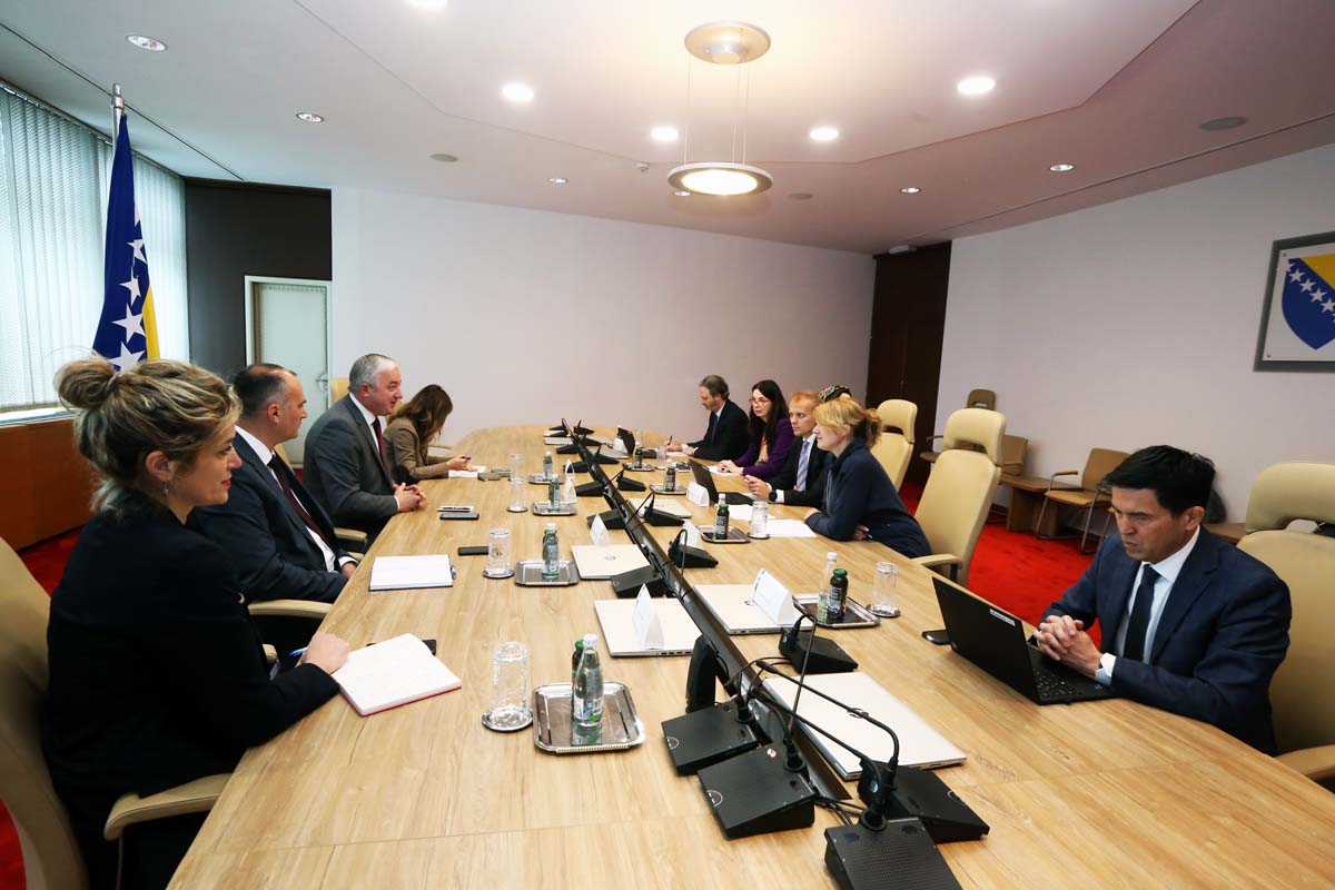 Članovi Povjerenstva za borbu protiv korupcije i kleptokracije Zastupničkog doma PSBiH održali sastanak sa članovima Misije MMF-a 