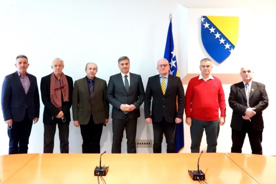 Predsjedatelj Zastupničkog doma dr. Denis Zvizdić sastao se sa predstavnicima Udruženja generala Bosne i Hercegovine 