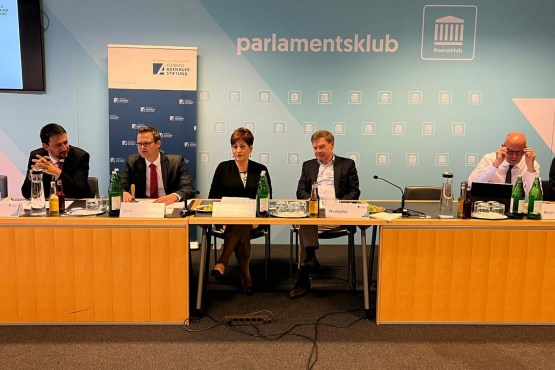 Poslanica u Predstavničkom domu Alma Čolo učestvovala u Beču na 3. Inicijativi međuparlamentarne saradnje Zapadnog Balkana 